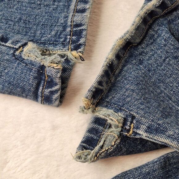 Maurices Womens Jr Size 15/16 Long Hipster Boot Stretch Distressed Medium Wash - Picture 15 of 16